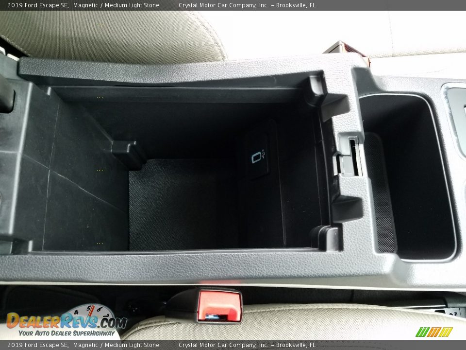 2019 Ford Escape SE Magnetic / Medium Light Stone Photo #18