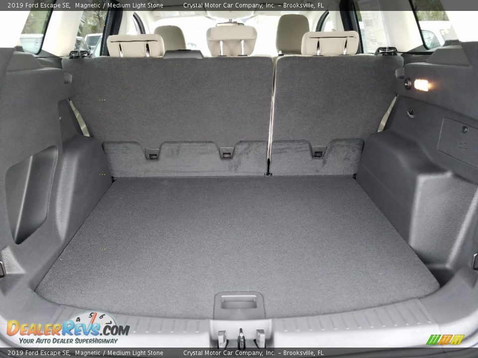 2019 Ford Escape SE Magnetic / Medium Light Stone Photo #19
