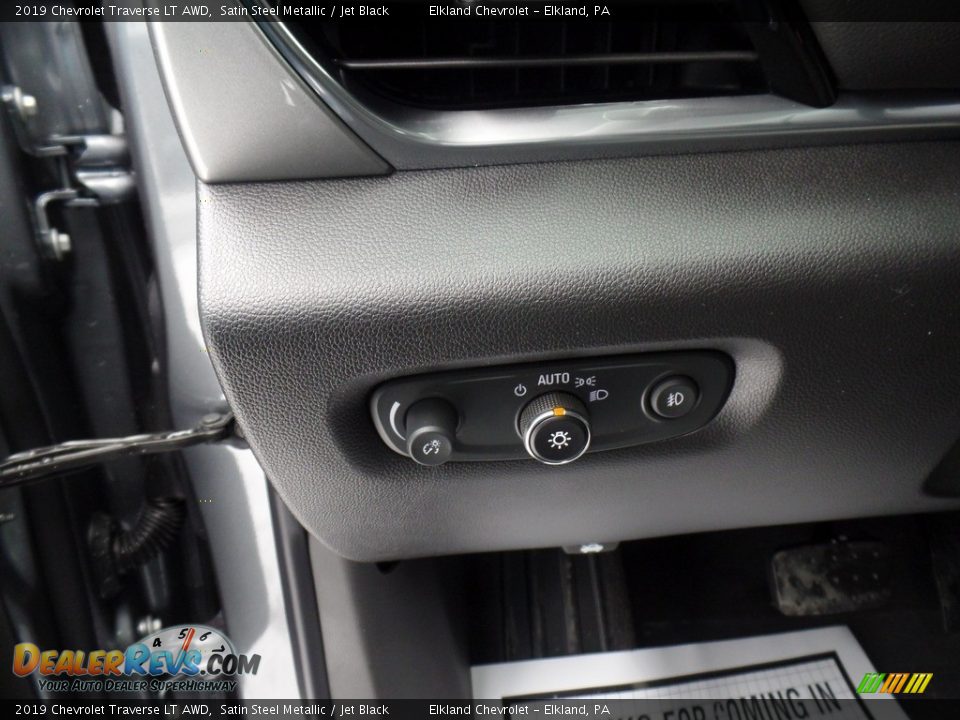 2019 Chevrolet Traverse LT AWD Satin Steel Metallic / Jet Black Photo #23