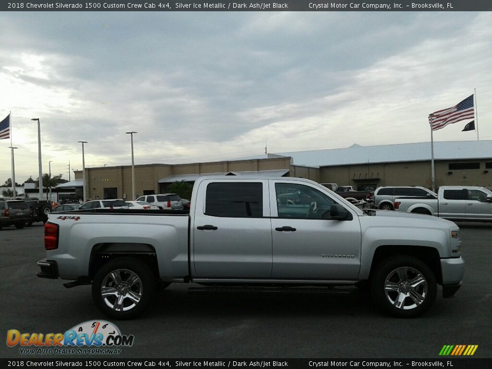 2018 Chevrolet Silverado 1500 Custom Crew Cab 4x4 Silver Ice Metallic / Dark Ash/Jet Black Photo #6