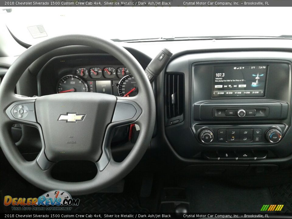2018 Chevrolet Silverado 1500 Custom Crew Cab 4x4 Silver Ice Metallic / Dark Ash/Jet Black Photo #13
