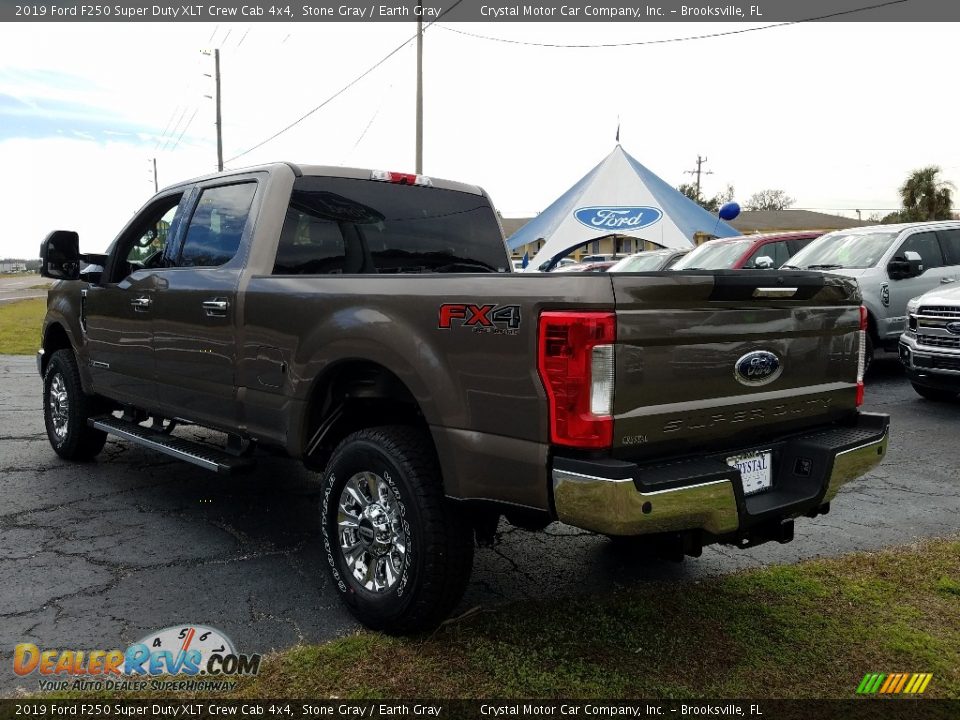 2019 Ford F250 Super Duty XLT Crew Cab 4x4 Stone Gray / Earth Gray Photo #3
