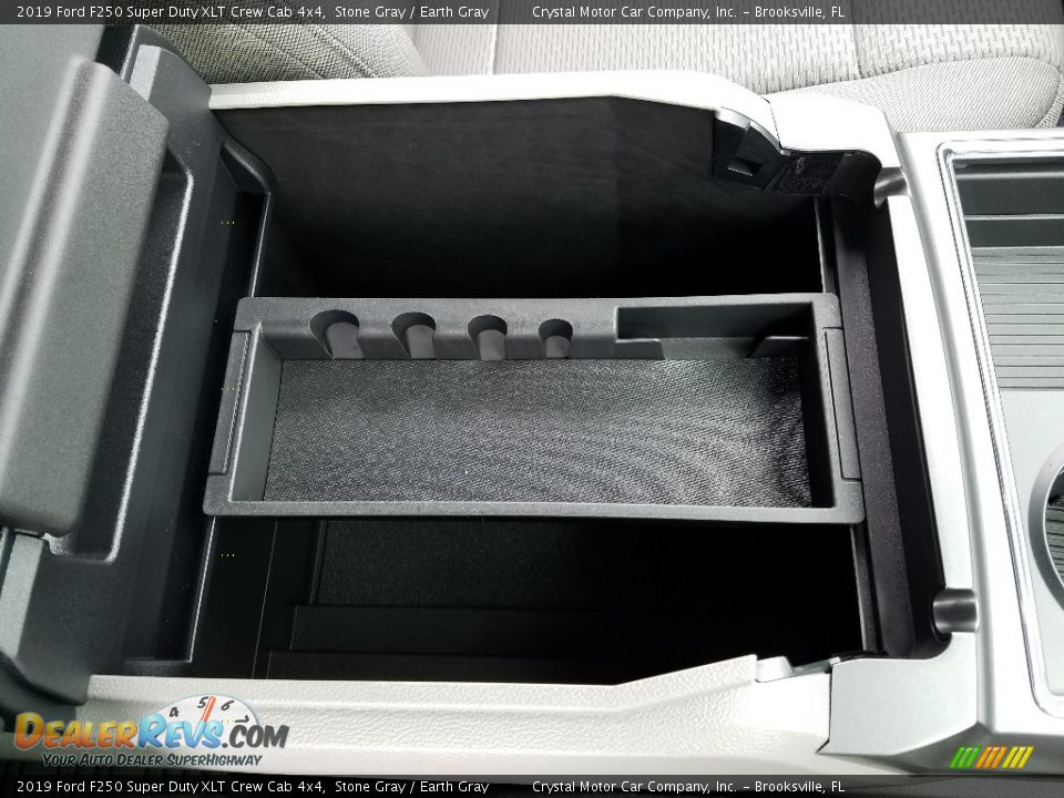 2019 Ford F250 Super Duty XLT Crew Cab 4x4 Stone Gray / Earth Gray Photo #18
