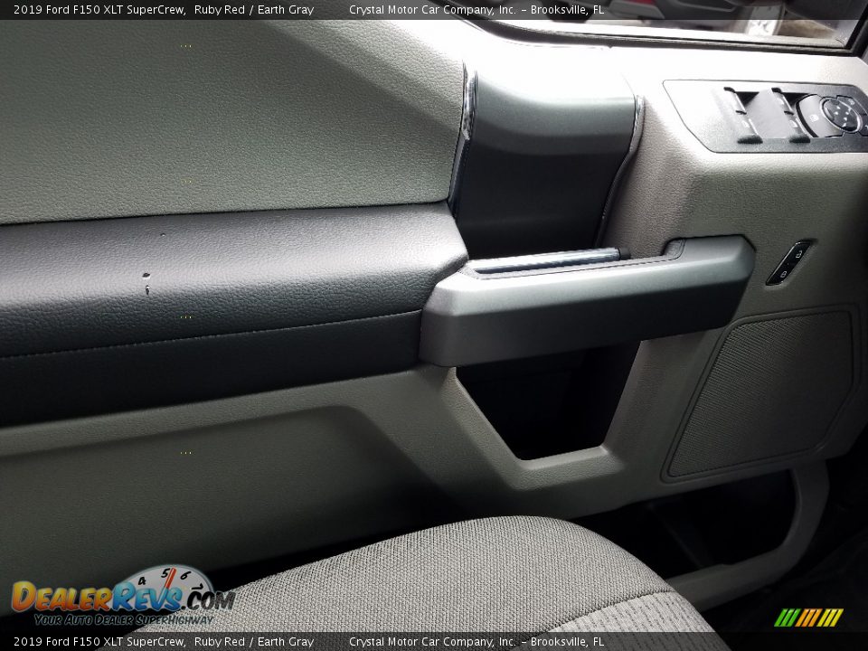 2019 Ford F150 XLT SuperCrew Ruby Red / Earth Gray Photo #17