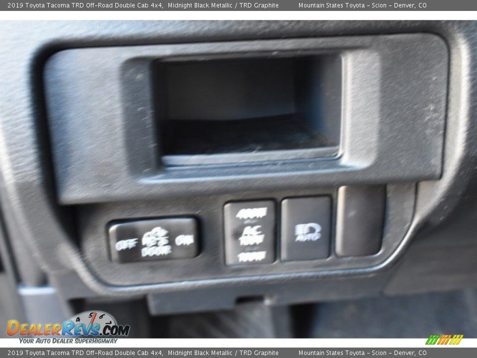 2019 Toyota Tacoma TRD Off-Road Double Cab 4x4 Midnight Black Metallic / TRD Graphite Photo #25