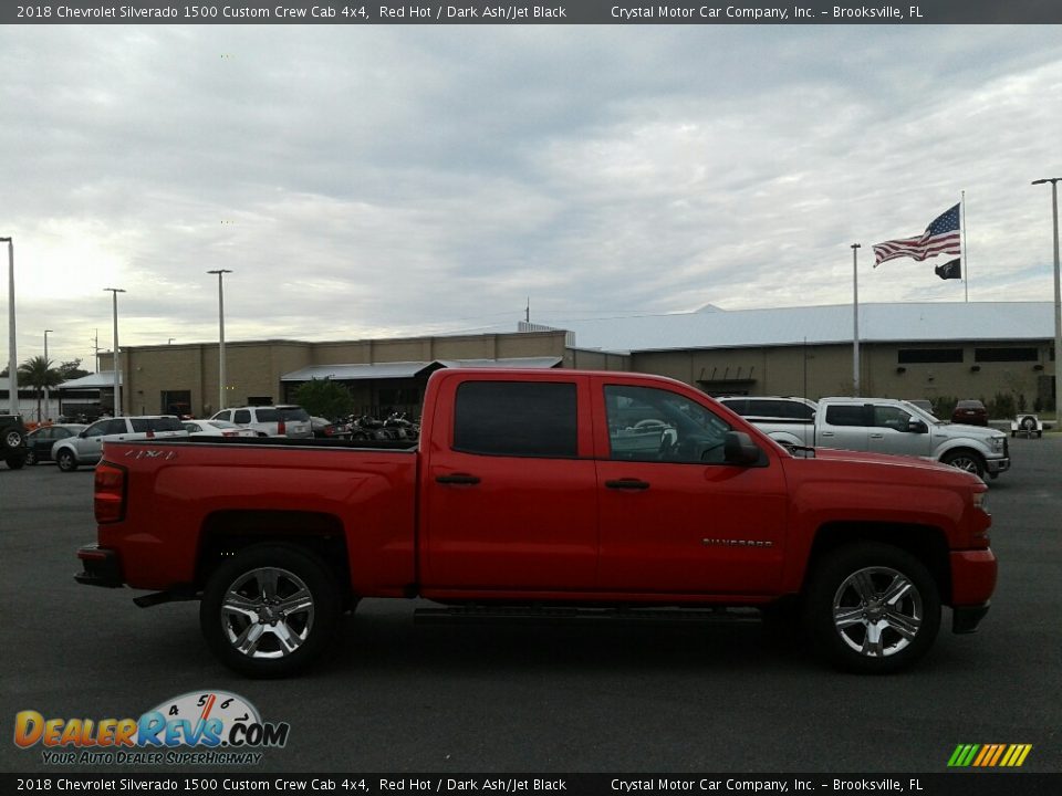 2018 Chevrolet Silverado 1500 Custom Crew Cab 4x4 Red Hot / Dark Ash/Jet Black Photo #6