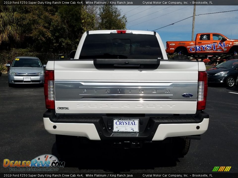 2019 Ford F250 Super Duty King Ranch Crew Cab 4x4 White Platinum / King Ranch Java Photo #4