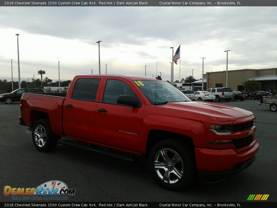 2018 Chevrolet Silverado 1500 Custom Crew Cab 4x4 Red Hot / Dark Ash/Jet Black Photo #7