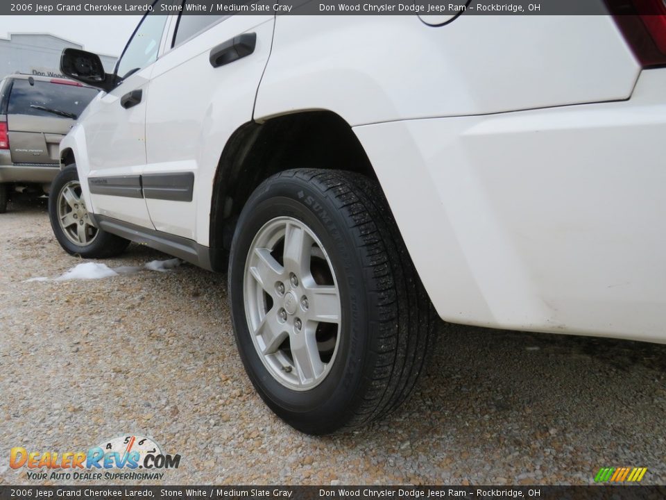 2006 Jeep Grand Cherokee Laredo Stone White / Medium Slate Gray Photo #9