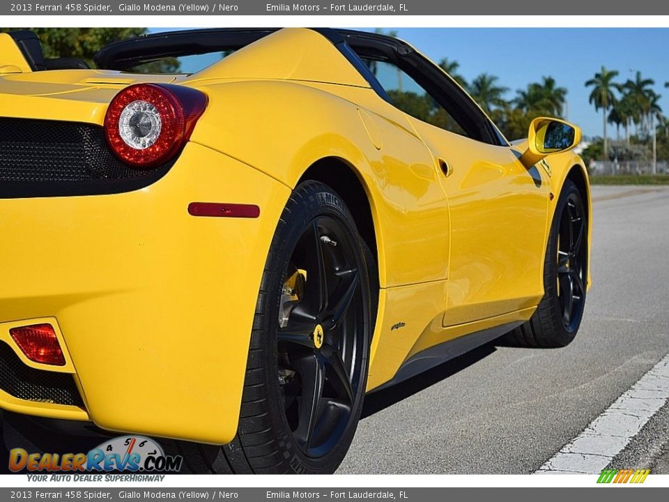 2013 Ferrari 458 Spider Giallo Modena (Yellow) / Nero Photo #6