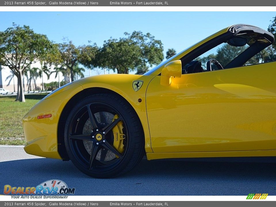 2013 Ferrari 458 Spider Giallo Modena (Yellow) / Nero Photo #12