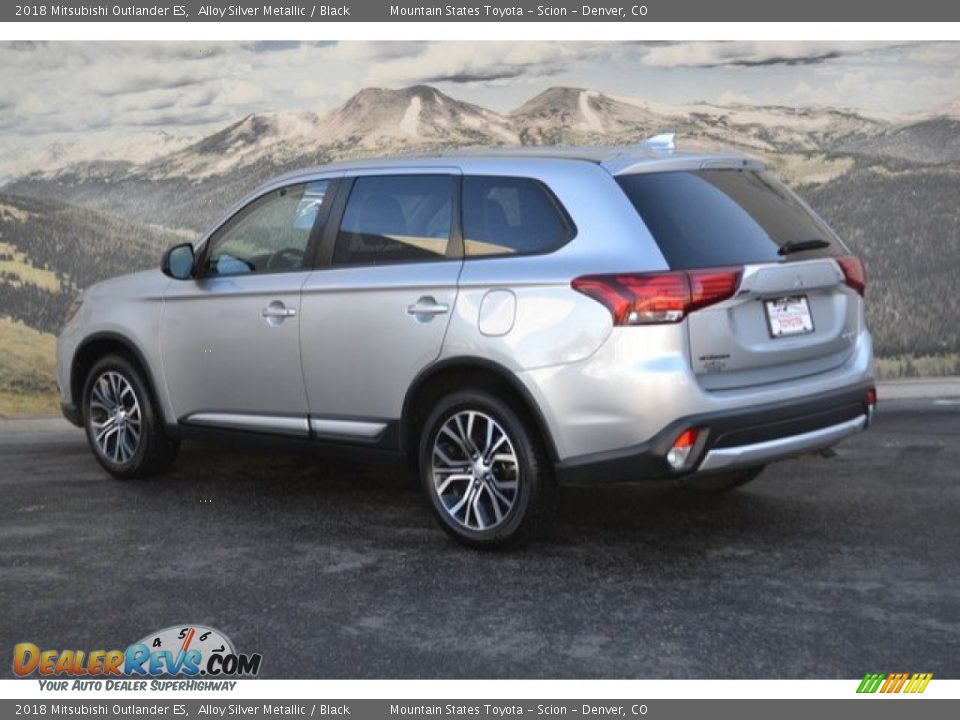2018 Mitsubishi Outlander ES Alloy Silver Metallic / Black Photo #7