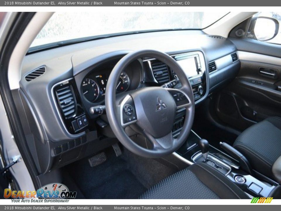 2018 Mitsubishi Outlander ES Alloy Silver Metallic / Black Photo #9