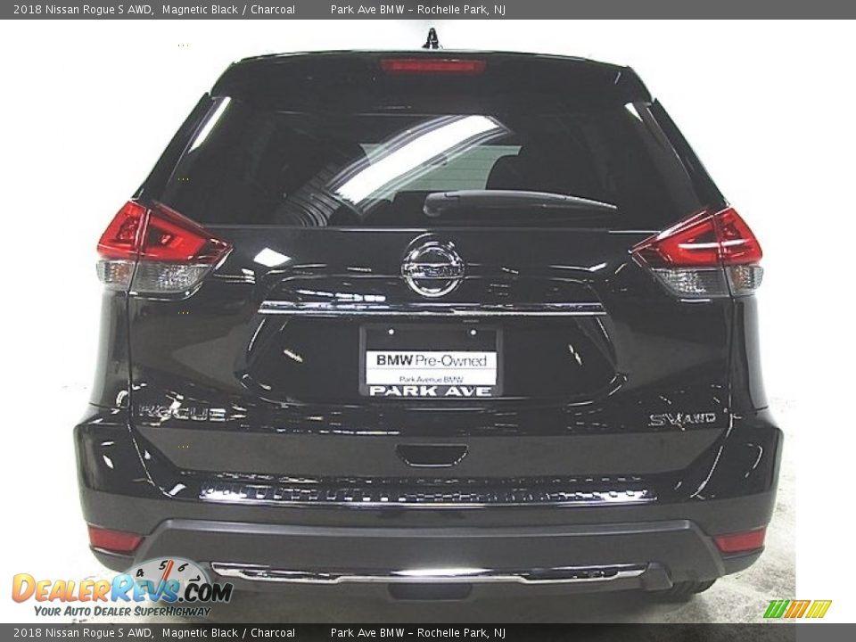 2018 Nissan Rogue S AWD Magnetic Black / Charcoal Photo #3