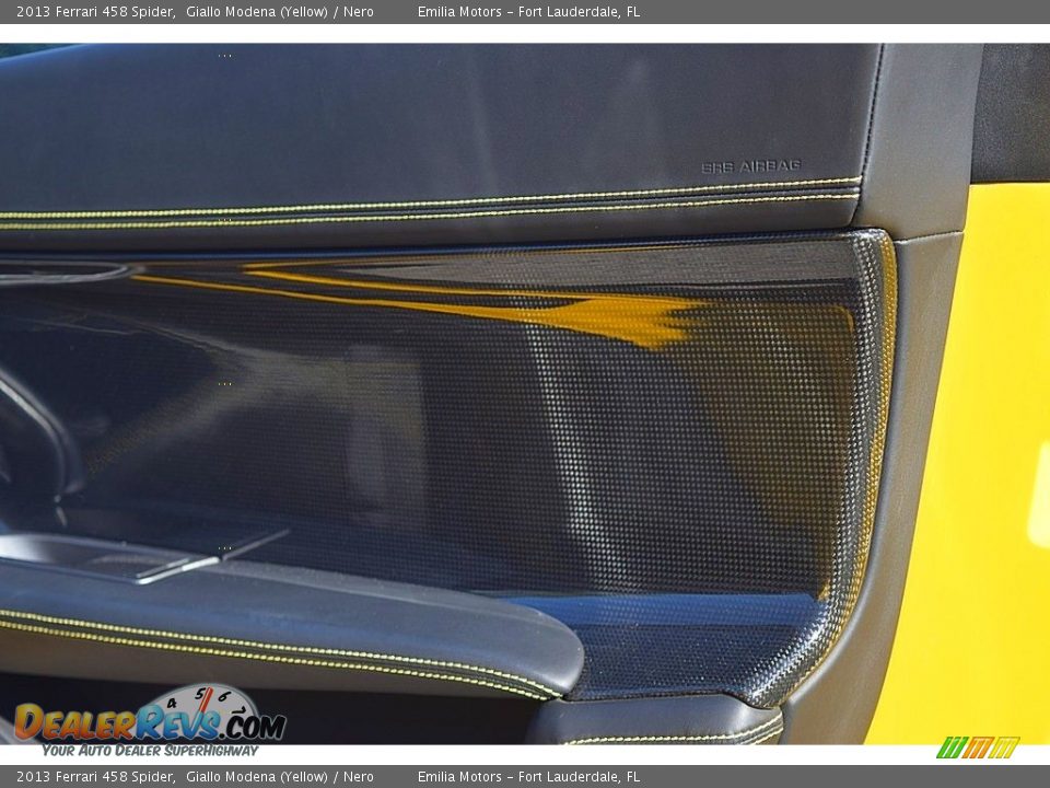 Door Panel of 2013 Ferrari 458 Spider Photo #53