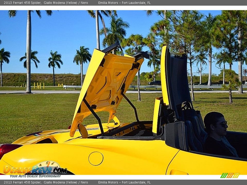 2013 Ferrari 458 Spider Giallo Modena (Yellow) / Nero Photo #70