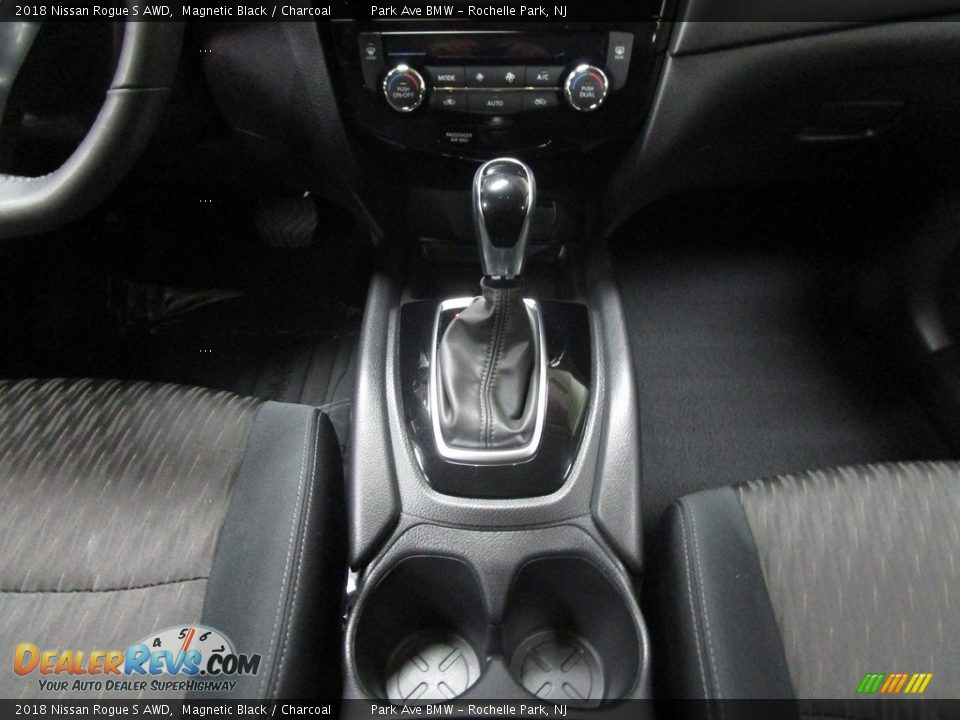 2018 Nissan Rogue S AWD Magnetic Black / Charcoal Photo #26