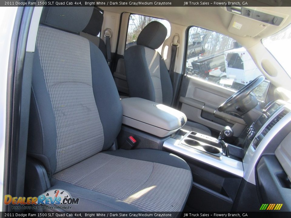 2011 Dodge Ram 1500 SLT Quad Cab 4x4 Bright White / Dark Slate Gray/Medium Graystone Photo #11