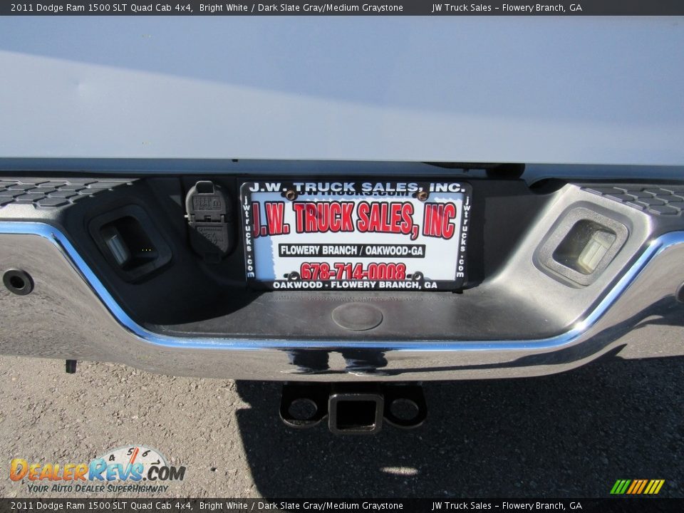 2011 Dodge Ram 1500 SLT Quad Cab 4x4 Bright White / Dark Slate Gray/Medium Graystone Photo #34