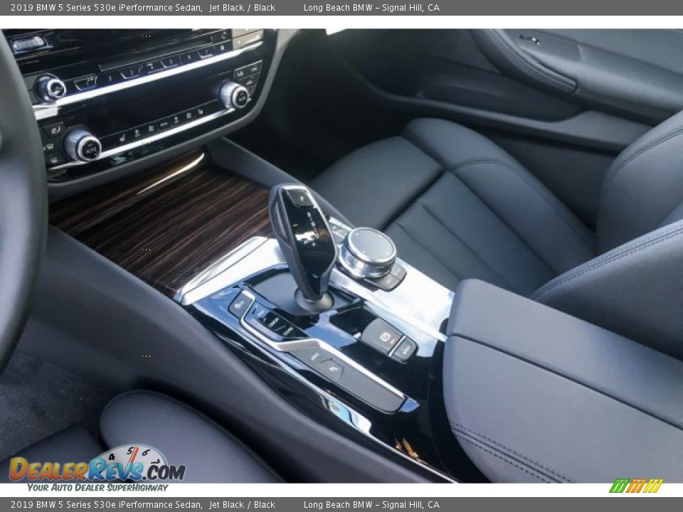 2019 BMW 5 Series 530e iPerformance Sedan Jet Black / Black Photo #7