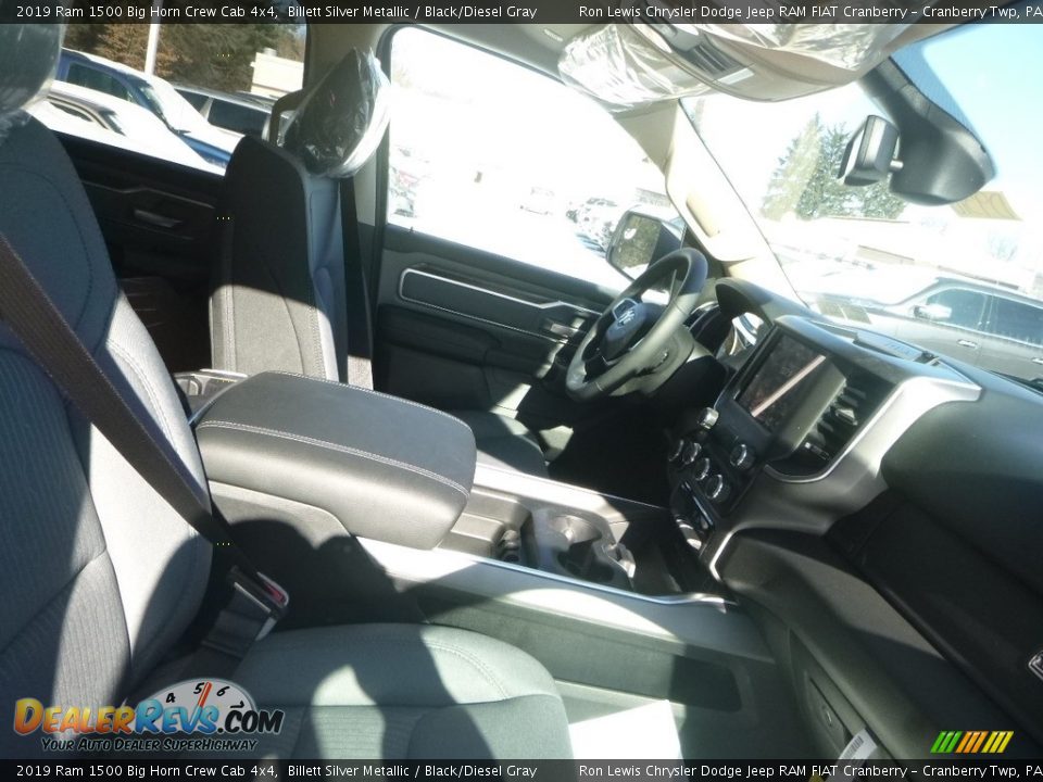 2019 Ram 1500 Big Horn Crew Cab 4x4 Billett Silver Metallic / Black/Diesel Gray Photo #8