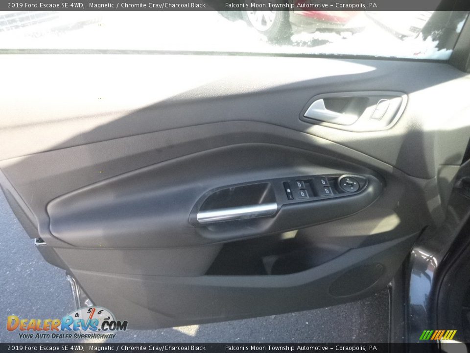 2019 Ford Escape SE 4WD Magnetic / Chromite Gray/Charcoal Black Photo #10