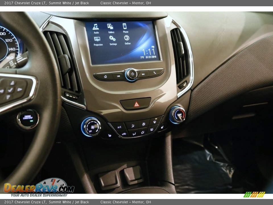 2017 Chevrolet Cruze LT Summit White / Jet Black Photo #9