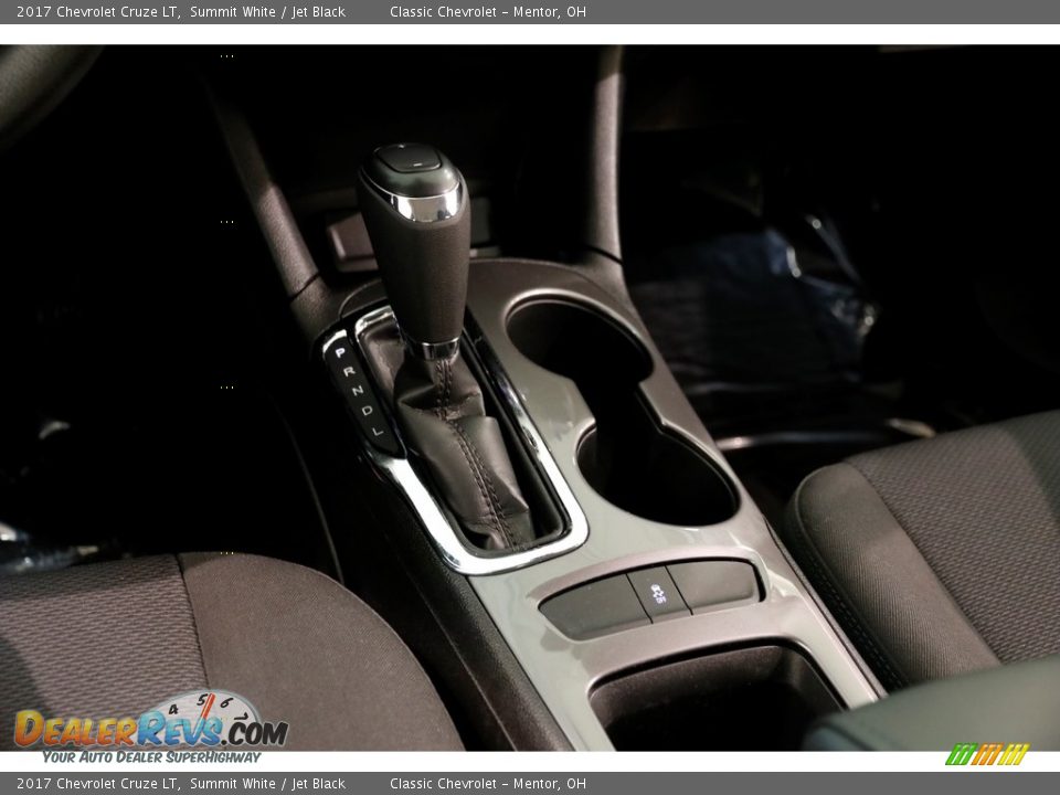 2017 Chevrolet Cruze LT Summit White / Jet Black Photo #12