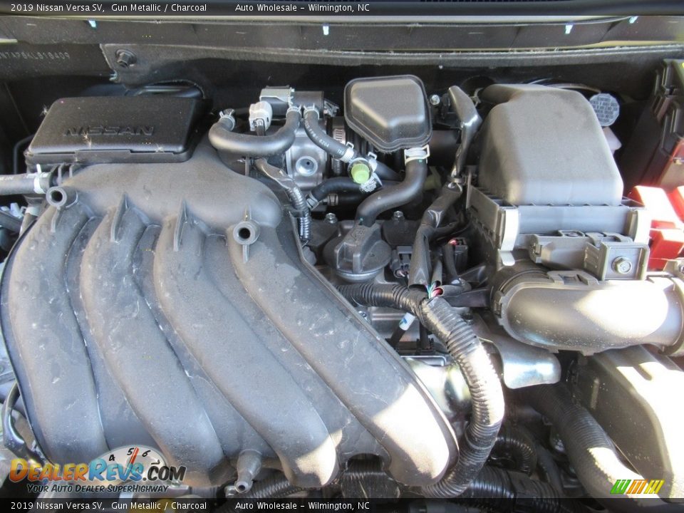 2019 Nissan Versa SV Gun Metallic / Charcoal Photo #6