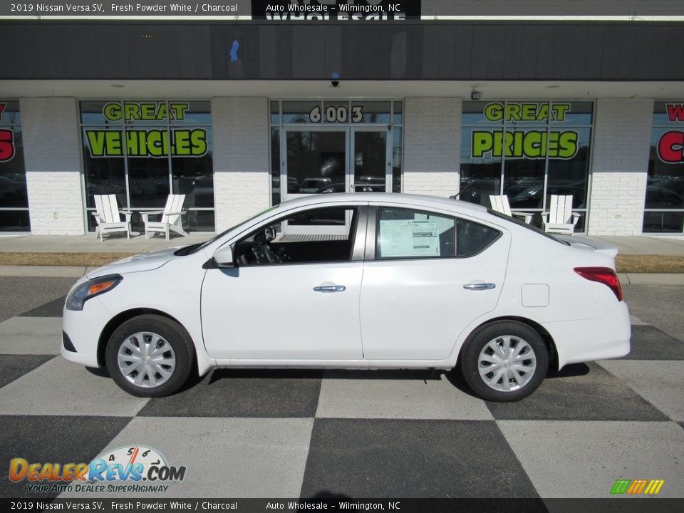 2019 Nissan Versa SV Fresh Powder White / Charcoal Photo #1