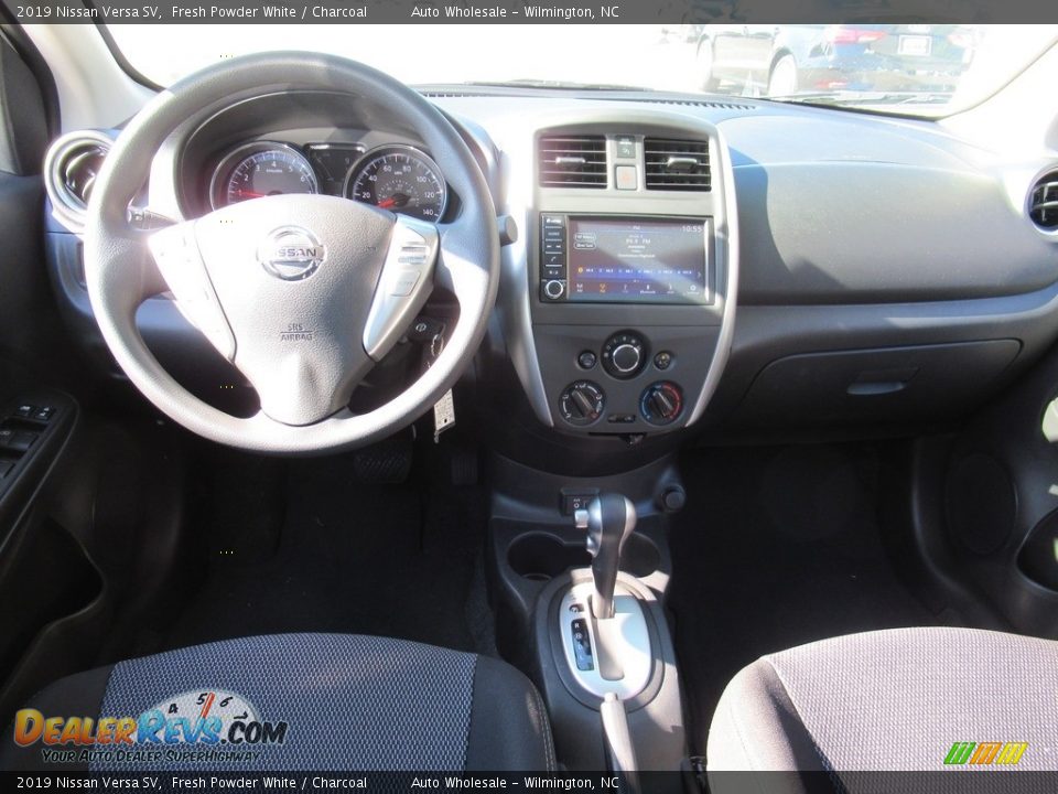 2019 Nissan Versa SV Fresh Powder White / Charcoal Photo #14