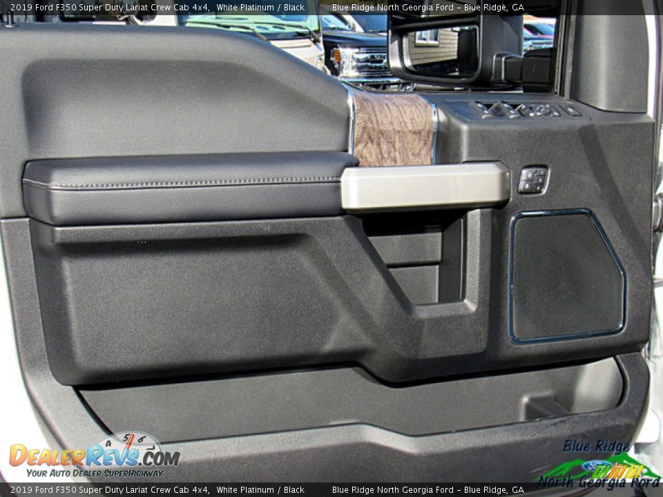 2019 Ford F350 Super Duty Lariat Crew Cab 4x4 White Platinum / Black Photo #32