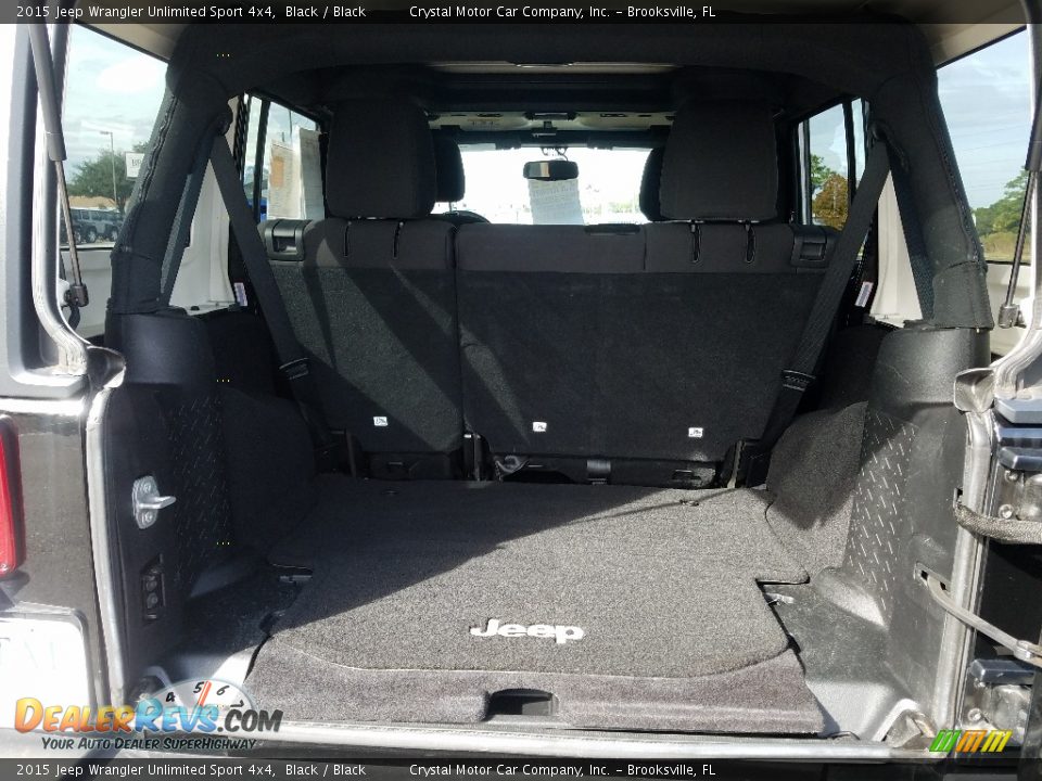 2015 Jeep Wrangler Unlimited Sport 4x4 Black / Black Photo #19