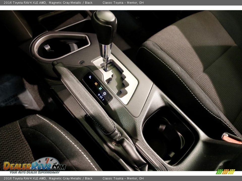2016 Toyota RAV4 XLE AWD Magnetic Gray Metallic / Black Photo #12