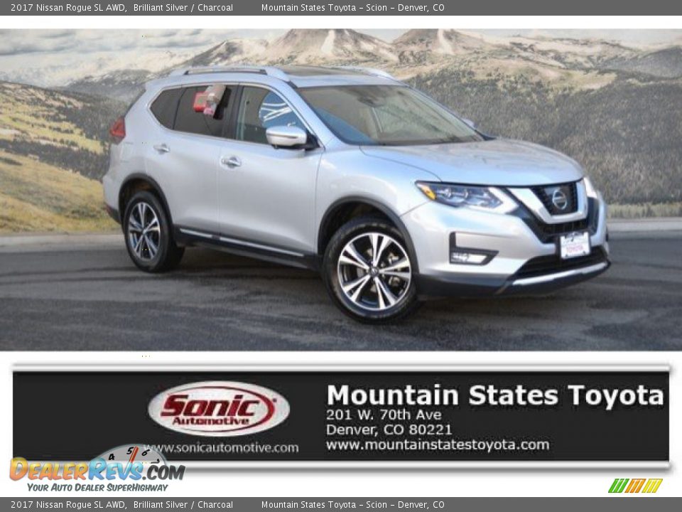 2017 Nissan Rogue SL AWD Brilliant Silver / Charcoal Photo #1