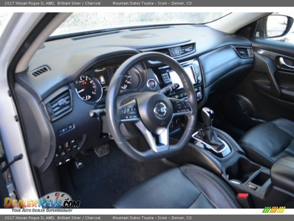 2017 Nissan Rogue SL AWD Brilliant Silver / Charcoal Photo #9