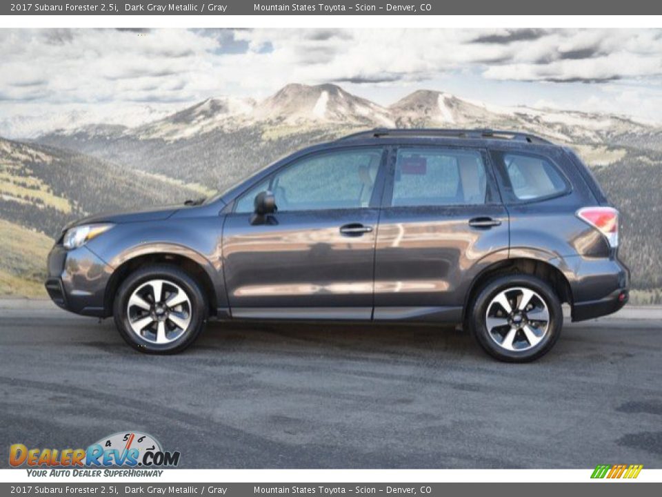 2017 Subaru Forester 2.5i Dark Gray Metallic / Gray Photo #6