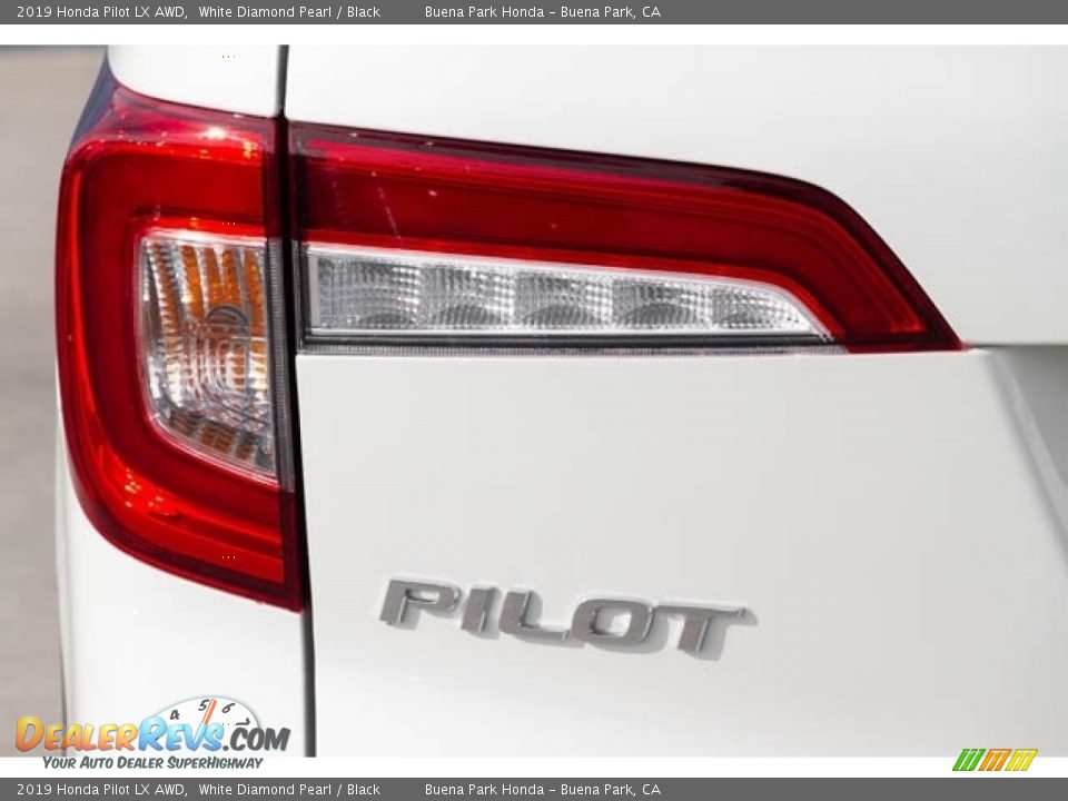 2019 Honda Pilot LX AWD White Diamond Pearl / Black Photo #7