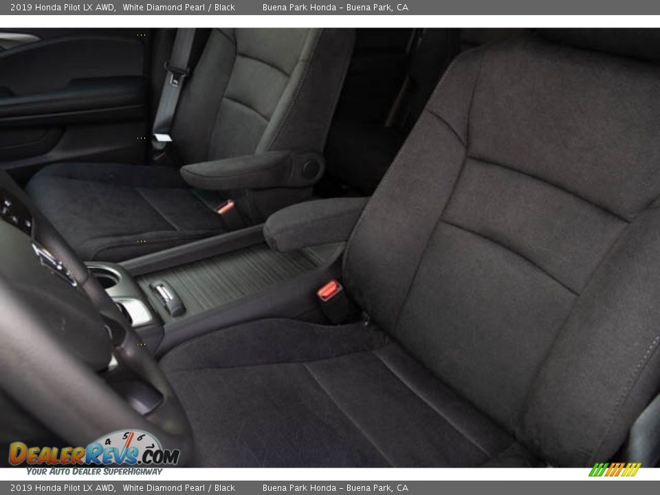2019 Honda Pilot LX AWD White Diamond Pearl / Black Photo #25