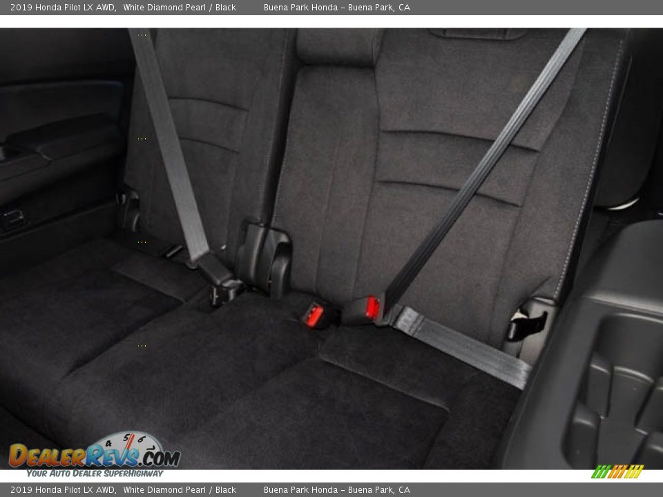 2019 Honda Pilot LX AWD White Diamond Pearl / Black Photo #26