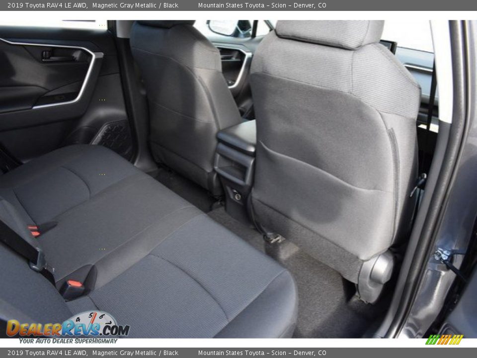 2019 Toyota RAV4 LE AWD Magnetic Gray Metallic / Black Photo #16