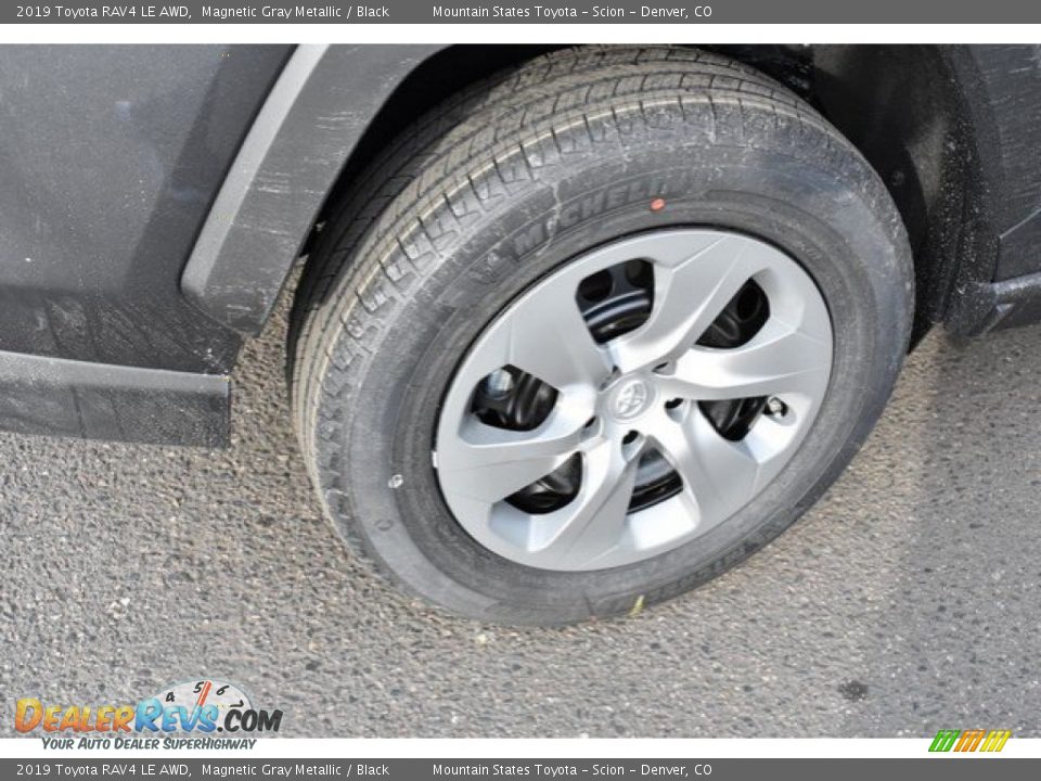 2019 Toyota RAV4 LE AWD Magnetic Gray Metallic / Black Photo #34