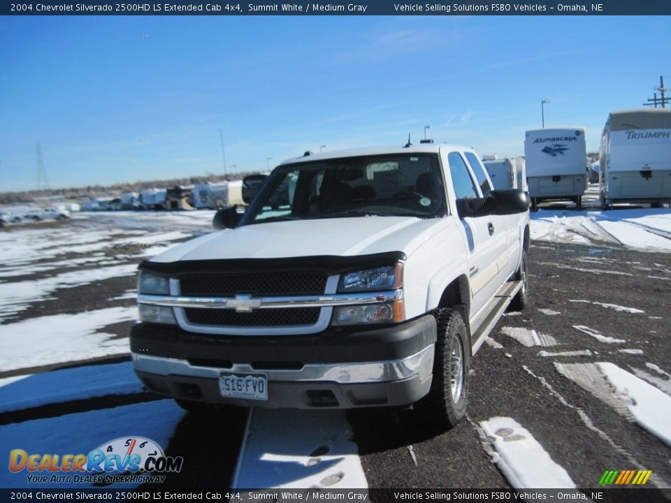 2004 Chevrolet Silverado 2500HD LS Extended Cab 4x4 Summit White / Medium Gray Photo #5