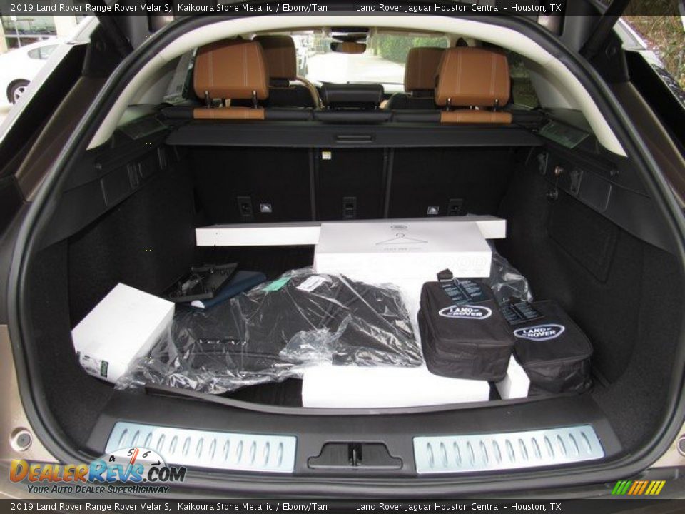 2019 Land Rover Range Rover Velar S Trunk Photo #17