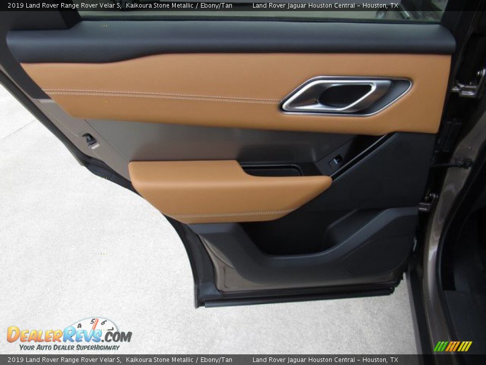 2019 Land Rover Range Rover Velar S Kaikoura Stone Metallic / Ebony/Tan Photo #22