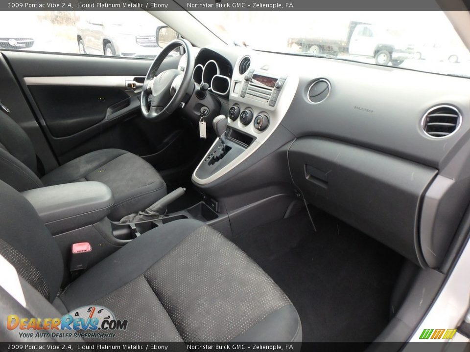2009 Pontiac Vibe 2.4 Liquid Platinum Metallic / Ebony Photo #6