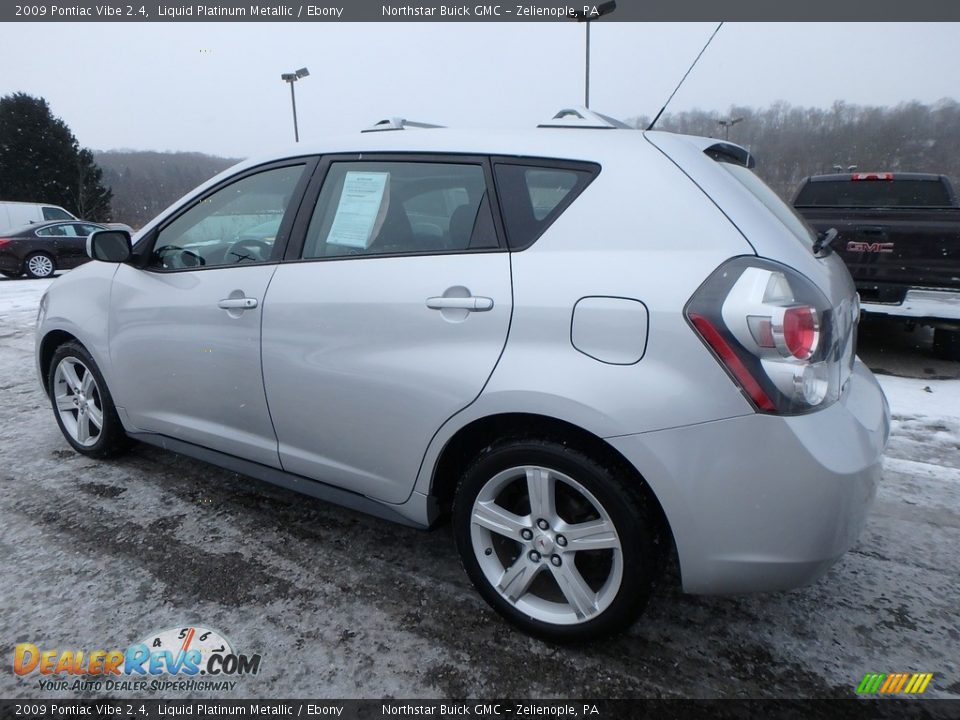 2009 Pontiac Vibe 2.4 Liquid Platinum Metallic / Ebony Photo #12