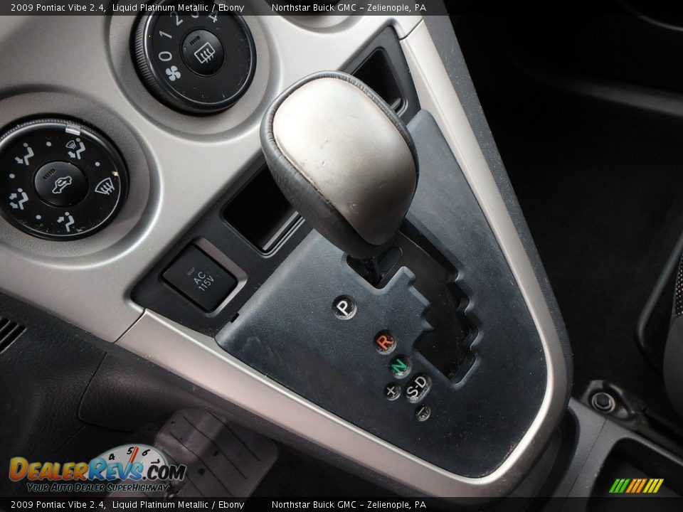 2009 Pontiac Vibe 2.4 Liquid Platinum Metallic / Ebony Photo #26