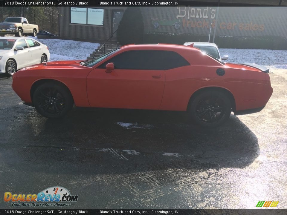 2018 Dodge Challenger SXT Go Mango / Black Photo #4