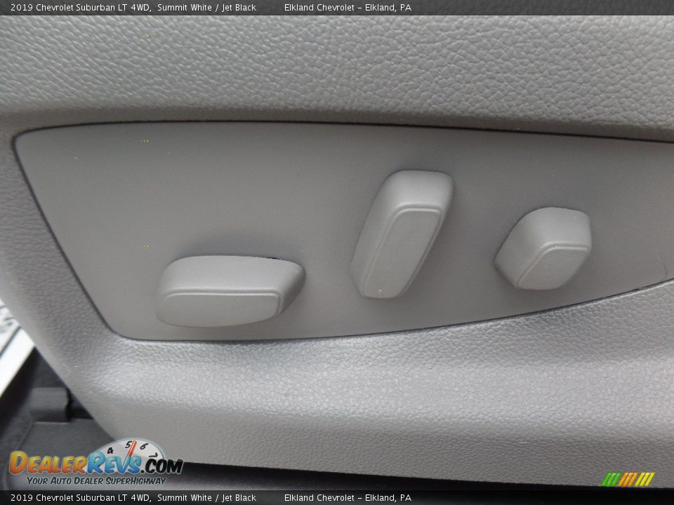 2019 Chevrolet Suburban LT 4WD Summit White / Jet Black Photo #30